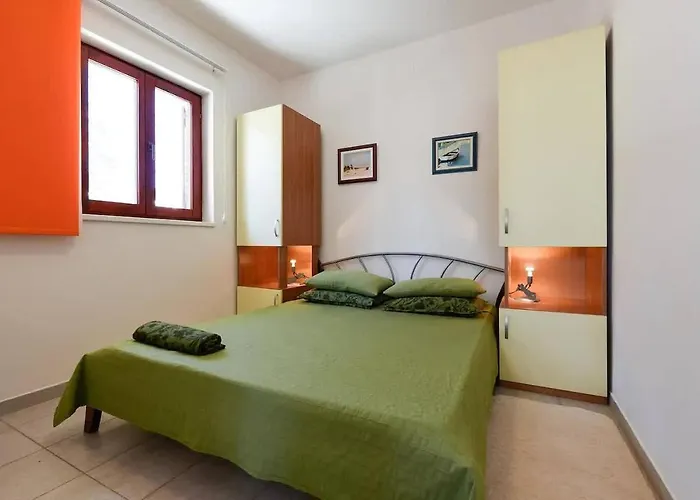 By The Sea Preko, Ugljan - 20385 Apartman Preko
