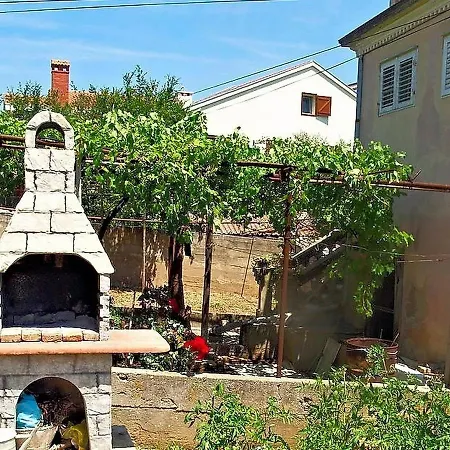 Apartamento By The Sea Preko, Ugljan - 20385 *