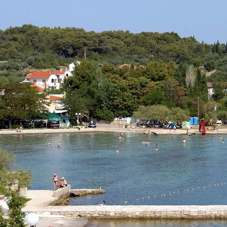 By The Sea Preko, Ugljan - 20385 بريكو